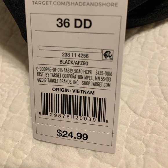 Shade and Shore black bikini top - Picture 3 of 4